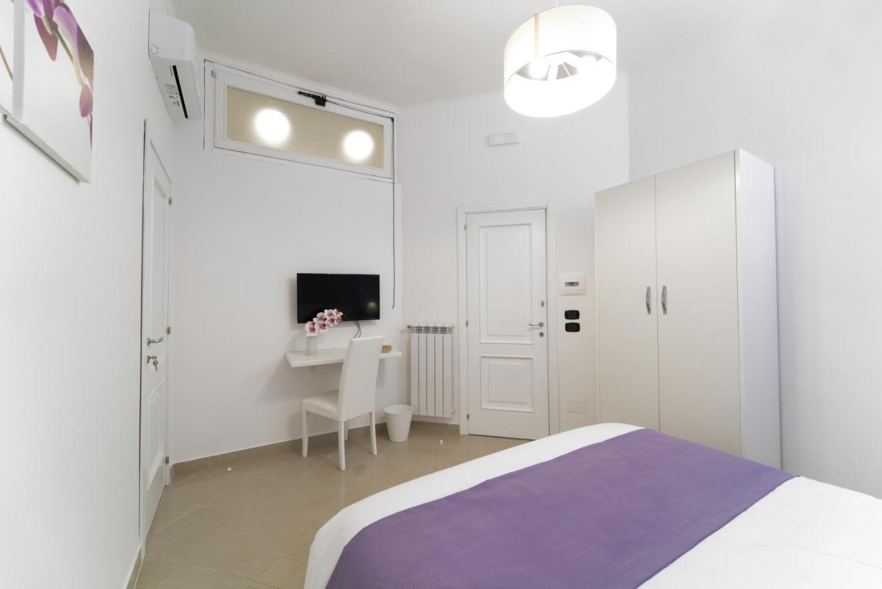 Suite&Luxury Rooms Palazzo Diomede Carafa Napoli Exterior foto