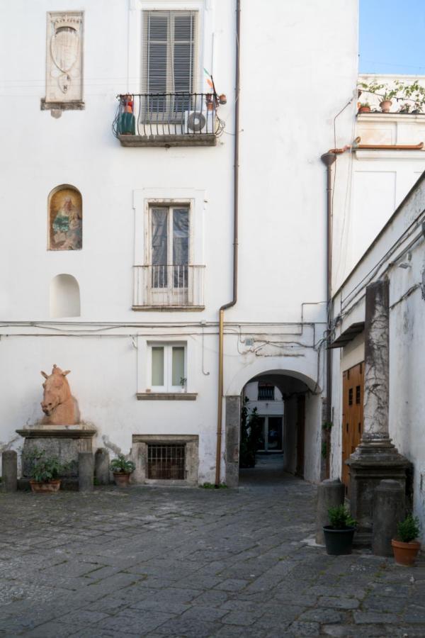 Suite&Luxury Rooms Palazzo Diomede Carafa Napoli Exterior foto